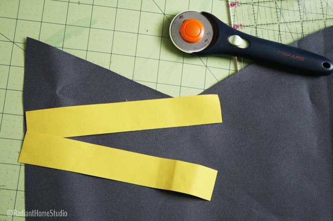 Sew Flat Piping on a Bag | Radiant Home Studio