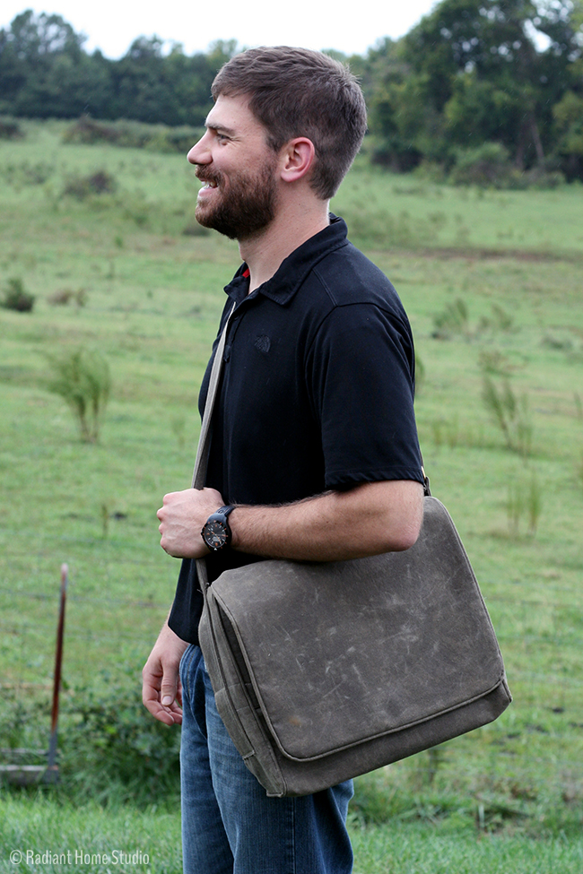 Men's Waxed Canvas Messenger Bag | Radiant Home Studio