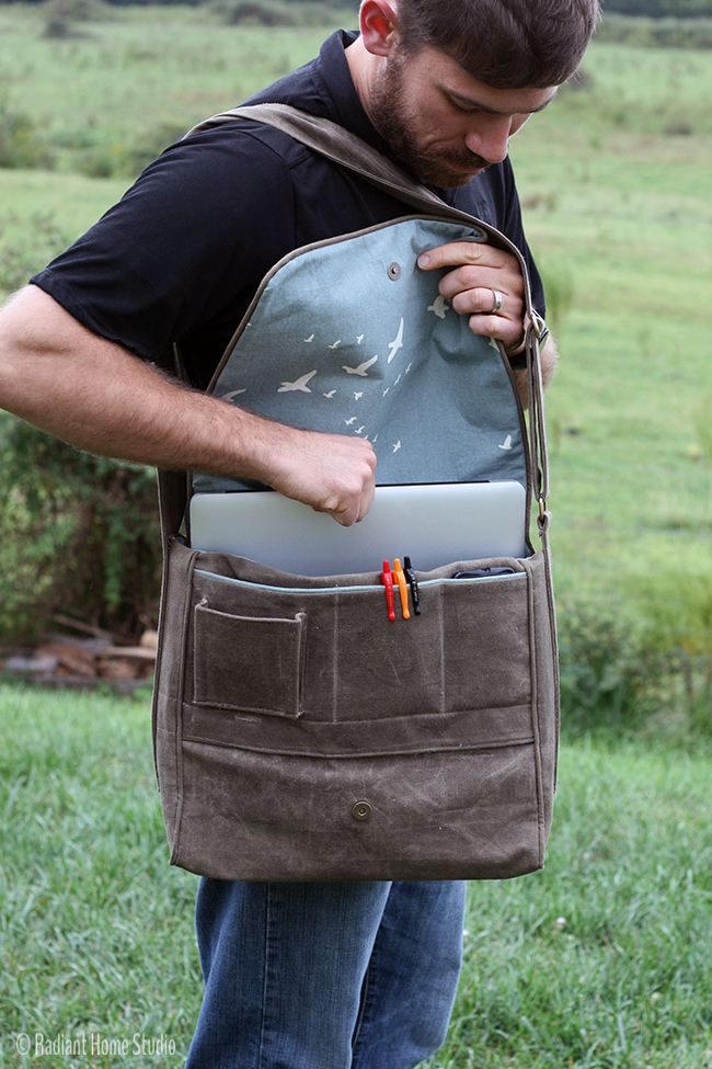 Men's Waxed Canvas Messenger Bag | Radiant Home Studio