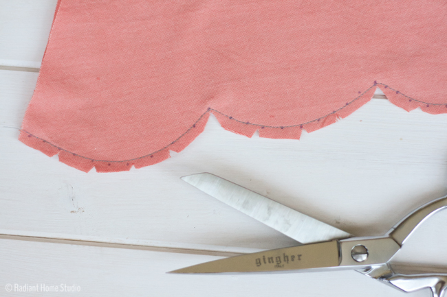 Tricks of the Trade: Sculpting the Perfect Scallop – pattern scissors cloth