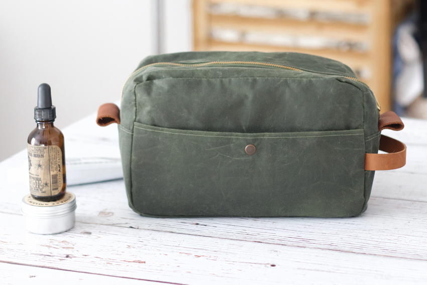 Waxed Canvas Zipper Pouch 