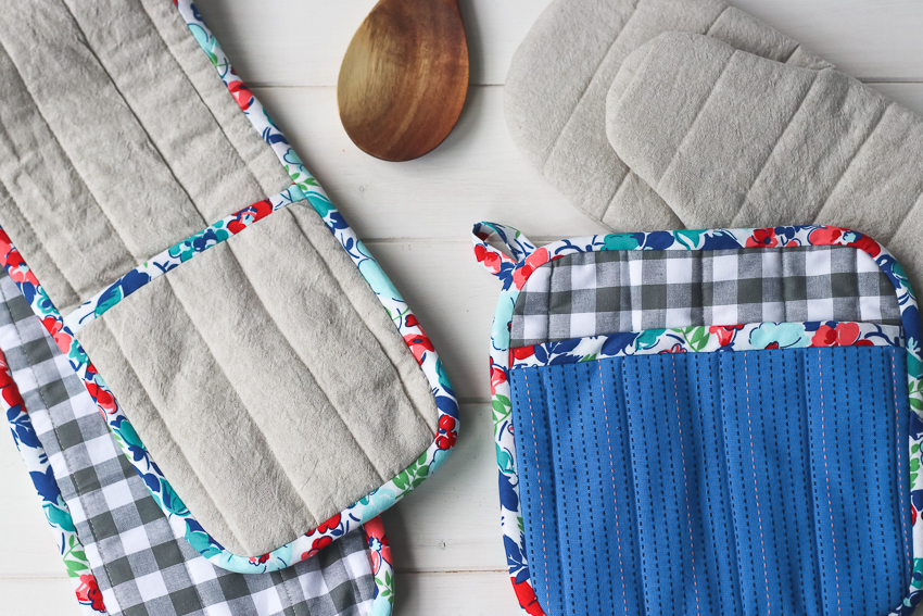 Sew your own easy heavy-duty POT HOLDERS tutorial +Free